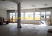 Local comercial en alquiler con 250m² en Tuy, Avenida da Concordia foto