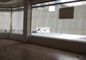 Local comercial en alquiler con 100m² en Tuy, en la zona de Tui, Travesia Augusto Gonzalez Besada foto