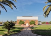 Nau
en lloguer
amb 1m² a Sevilla foto