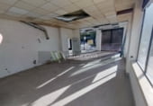 Local comercial en alquiler con 164m² en Logroño foto