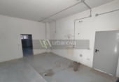 Local comercial en alquiler con 164m² en Logroño foto
