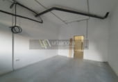 Local comercial en alquiler con 164m² en Logroño foto