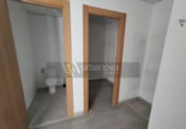 Local comercial en alquiler con 164m² en Logroño foto