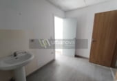 Local comercial en alquiler con 164m² en Logroño foto