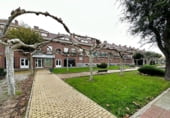 180m² bureaux pour vente à Sevilla la Nueva photo