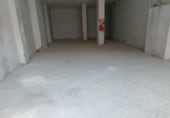 128m² commercial premises for sale in Mieres photo
