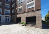 104m² commercial premises for sale in Avilés photo