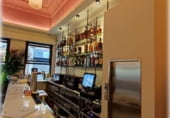 128m² restaurant for sale in Madrid, in the area of Courts photo