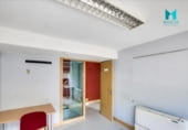 1300m² bureau pour location à Madrid, dans le quartier de Valverde photo