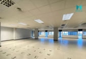 728m² office for rent in Madrid, in the area of Valverde photo