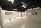 483m² commercial premises for sale in Laredo photo