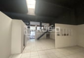 483m² commercial premises for sale in Laredo photo