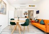 246m² bâtiment pour vente à Séville, dans le quartier de Saint Vincent photo