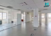 Oficina en alquiler con 581m² en Madrid, en la zona de Valverde foto