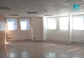 Oficina
en lloguer
amb 1255m² a Madrid, a la zona de Valverde foto