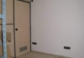 Local comercial en venta con 119m² en Oviedo, en la zona de Mercadín, Avenida de Torrelavega foto