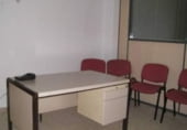 Local comercial en venta con 119m² en Oviedo, en la zona de Mercadín, Avenida de Torrelavega foto