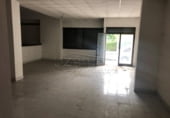 Local comercial en venta con 210m² en Oviedo, en la zona de San Lázaro, Calle Armando Collar foto