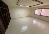 117m² bureau pour vente à Alcira, Avenida de los Santos Patronos photo