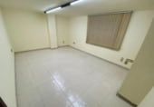 117m² bureau pour vente à Alcira, Avenida de los Santos Patronos photo