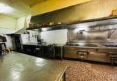 Hotel
en venda
amb 3200m² a Vilafranca del Penedès, Carrer Avet foto