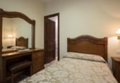 1600m² hotel for sale in Córdoba, Avenida del Gran Capitán photo