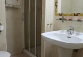 Hotel en venta con 3764m² en Córdoba, Avenida de Cádiz foto