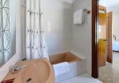 Hotel en venta con 1500m² en Gualchos, Carretera Rambla del Sotillo foto