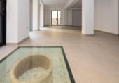 260m² bâtiment pour vente à Grenade, photo