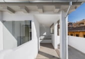 260m² bâtiment pour vente à Grenade, photo