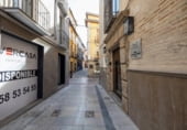 260m² bâtiment pour vente à Grenade, photo