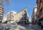 260m² bâtiment pour vente à Grenade, photo