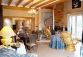 1376m² hotel for sale in Oliva, Avenida de Ernesto Paulino photo