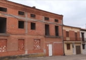 Edificio en venta con 1114m² en Portillo, Calle Valverdes foto