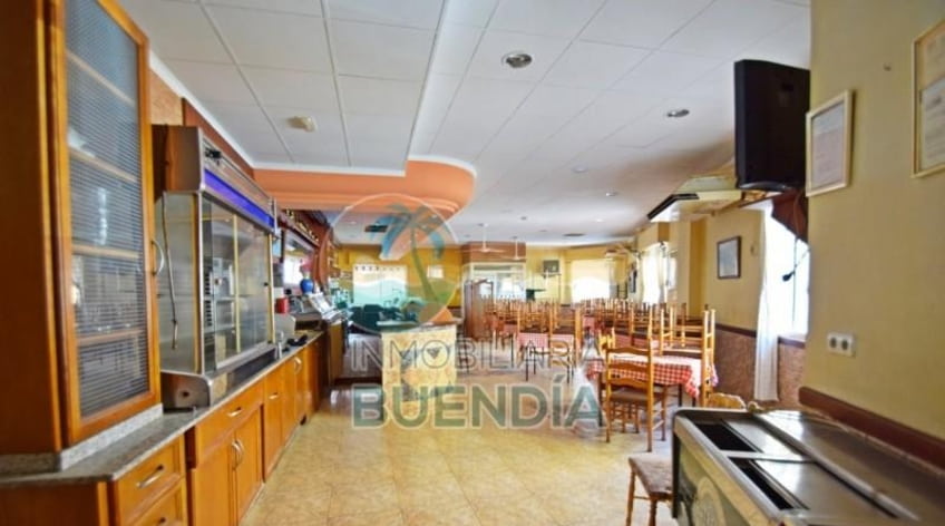 Local comercial