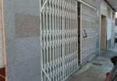 Local comercial en venta con 105m² en Águilas, avenida juan carlos i foto