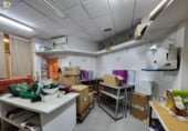 Local comercial en venta con 79m² en Burgos, en la zona de Los Pisones, Plaza Doctor Emilio Giménez Heras foto