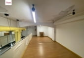 85m² commercial premises for sale in Burgos, in the area of Capiscol, Calle del Peregrino photo