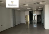 132m² commercial premises for sale in Villarreal, Calle de Bélgica photo