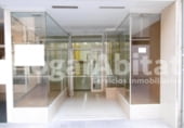 Local comercial en venta con 232m² en Castellón de la Plana foto