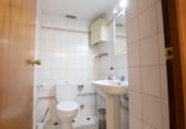 200m² commercial premises for sale in la Vall d'Uixó, Calle Benigafull photo