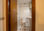 200m² commercial premises for sale in la Vall d'Uixó, Calle Benigafull photo