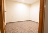 200m² commercial premises for sale in la Vall d'Uixó, Calle Benigafull photo