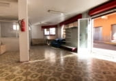 182m² locaux commerciaux pour vente à la Vall d'Uixó, Calle Maestro Giner photo