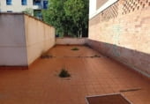 Local comercial en venta con 900m² en Ciudad Real, Calle Cruz del Sur foto