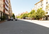 325m² commercial premises for rent in Denia, Calle Calderón photo
