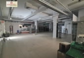 Local comercial
en lloguer
amb 380m² a Elx foto