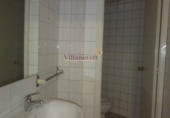 Local comercial en venta con 233m² en Vigo foto