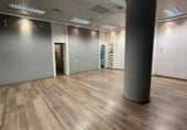 129m² locaux commerciaux pour location à Valladolid, dans le quartier de Campo Grande, paseo zorrilla photo