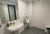 129m² locaux commerciaux pour location à Valladolid, dans le quartier de Campo Grande, paseo zorrilla photo
